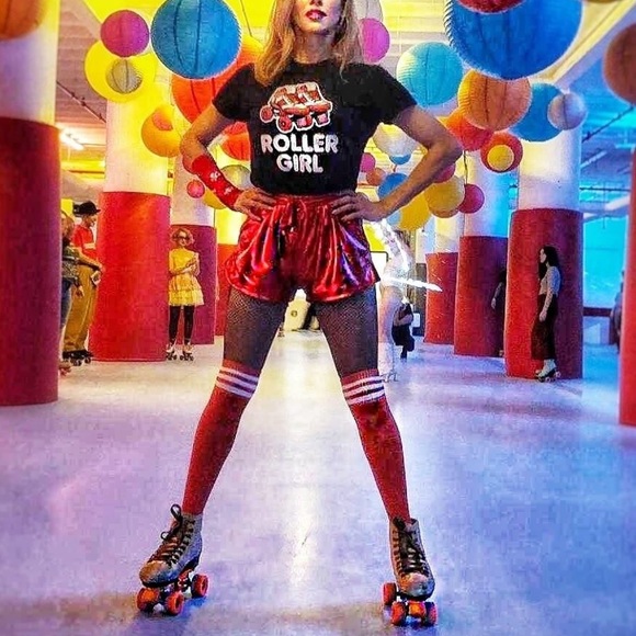 “ Retro Disco / or Yoga Shorts “ , you choose! ✌️ - Picture 3 of 8